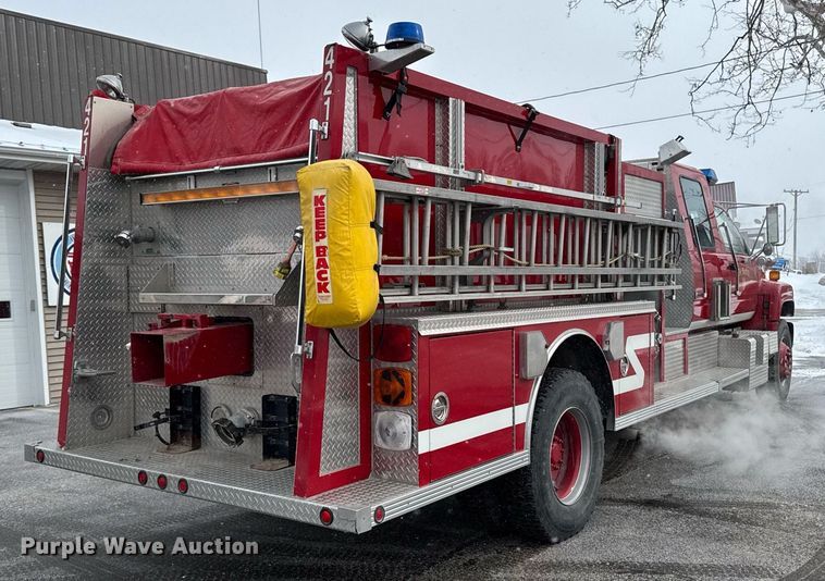 image for item DT0579 1996 GMC Topkick pumper fire truck