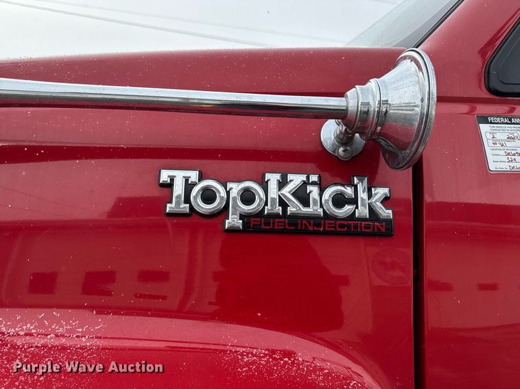 image for item DT0579 1996 GMC Topkick pumper fire truck