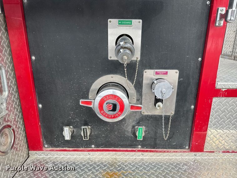 image for item DT0579 1996 GMC Topkick pumper fire truck