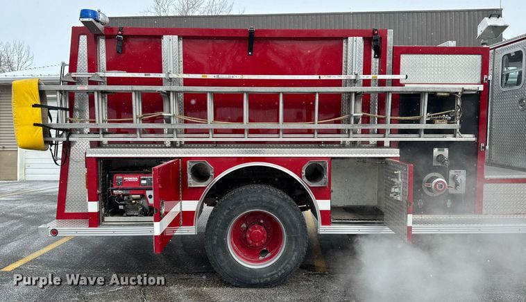 image for item DT0579 1996 GMC Topkick pumper fire truck
