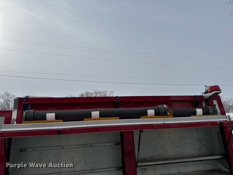 image for item DT0579 1996 GMC Topkick pumper fire truck