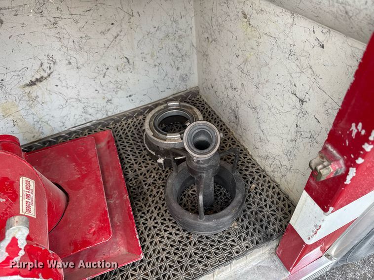 image for item DT0579 1996 GMC Topkick pumper fire truck