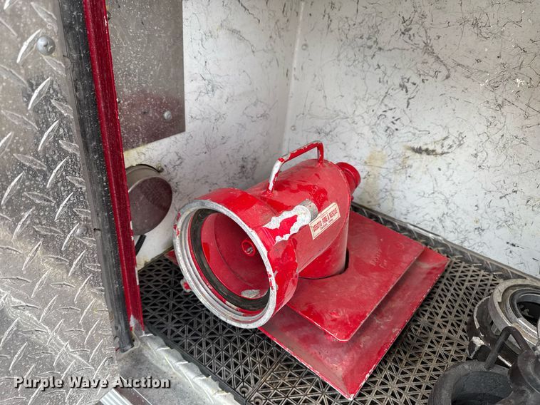 image for item DT0579 1996 GMC Topkick pumper fire truck