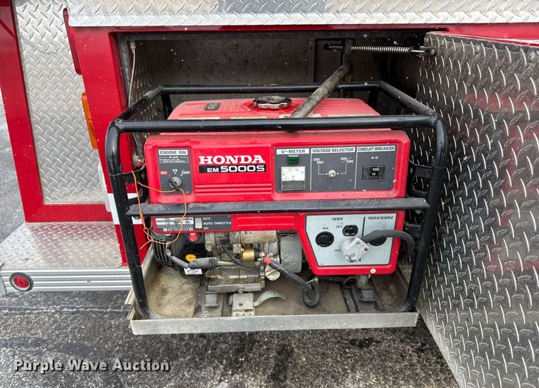 image for item DT0579 1996 GMC Topkick pumper fire truck