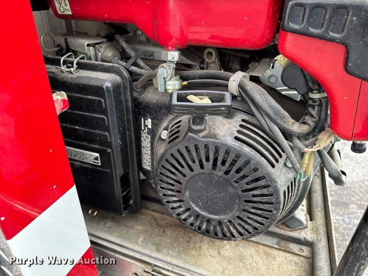 image for item DT0579 1996 GMC Topkick pumper fire truck