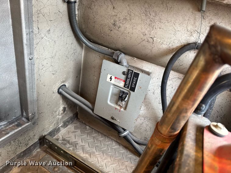 image for item DT0579 1996 GMC Topkick pumper fire truck