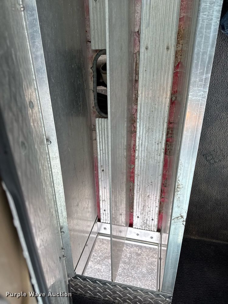 image for item DT0579 1996 GMC Topkick pumper fire truck