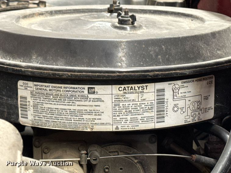 image for item DT0579 1996 GMC Topkick pumper fire truck