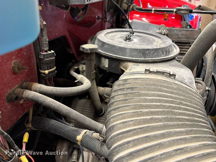 image for item DT0579 1996 GMC Topkick pumper fire truck