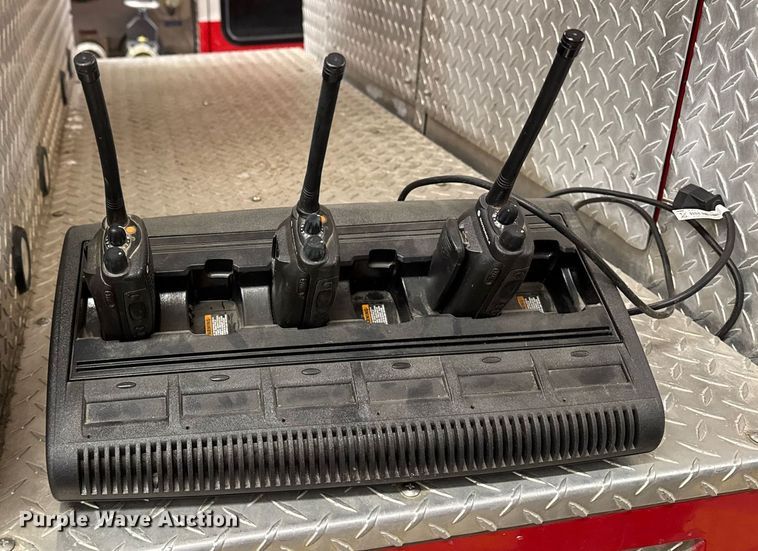 image for item DT0580 (6) Motorola R05.18.01 radios