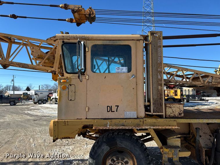 image for item DT0582 1990 Little Giant LG4866 crane