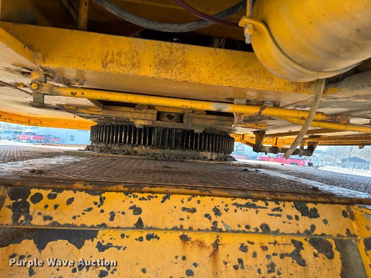 image for item DT0582 1990 Little Giant LG4866 crane