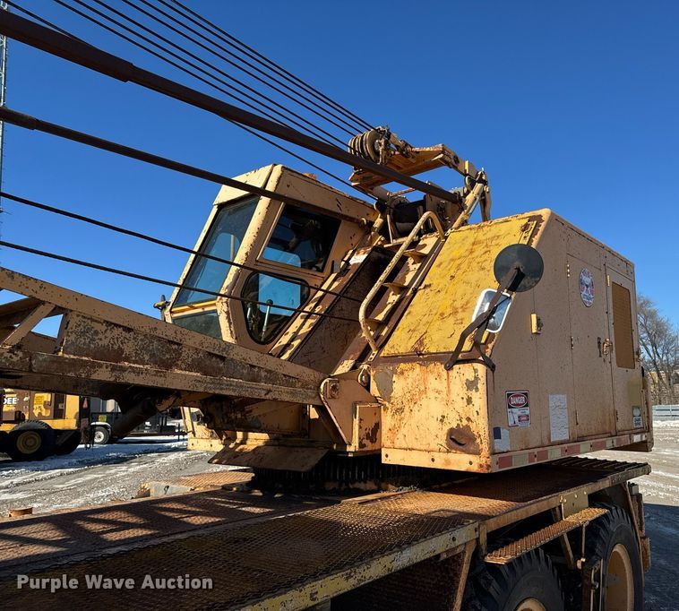 image for item DT0582 1990 Little Giant LG4866 crane