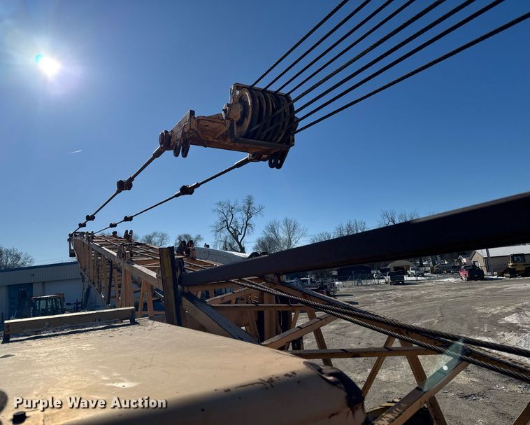 image for item DT0582 1990 Little Giant LG4866 crane