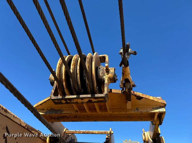 image for item DT0582 1990 Little Giant LG4866 crane