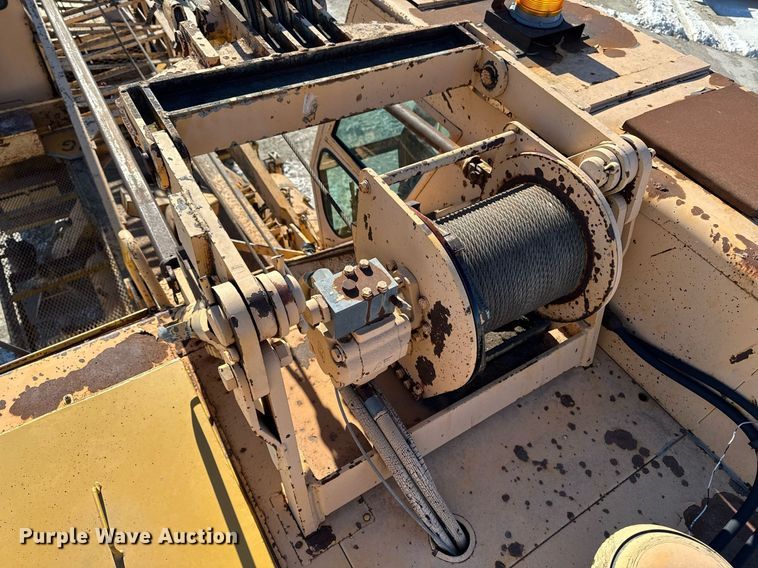 image for item DT0582 1990 Little Giant LG4866 crane