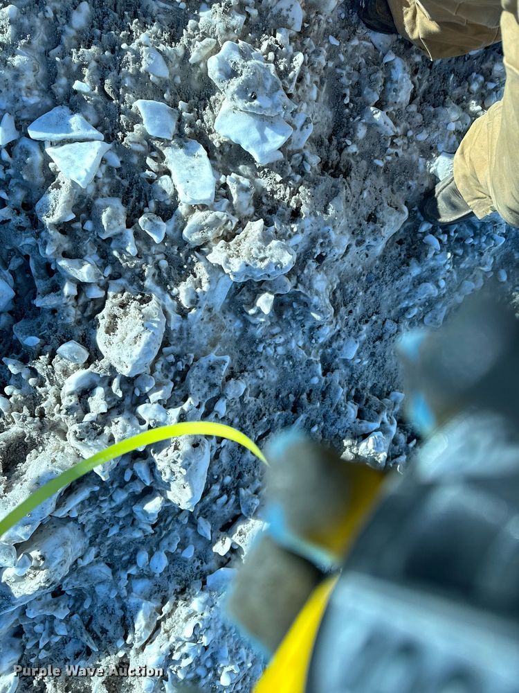 image for item DT0582 1990 Little Giant LG4866 crane