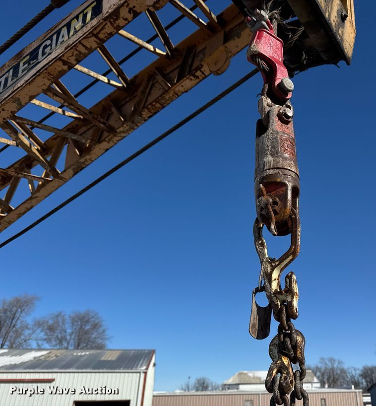 image for item DT0582 1990 Little Giant LG4866 crane