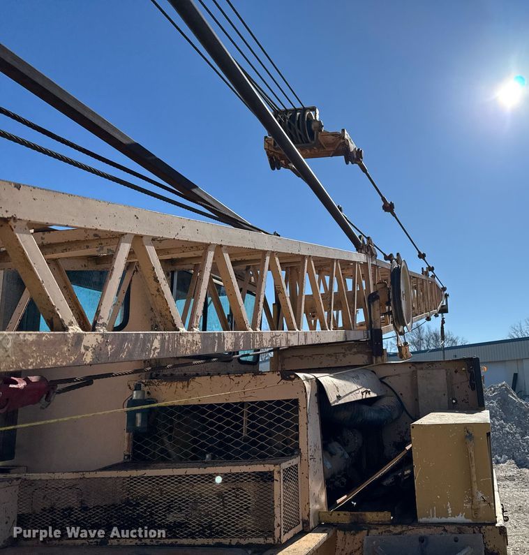 image for item DT0582 1990 Little Giant LG4866 crane