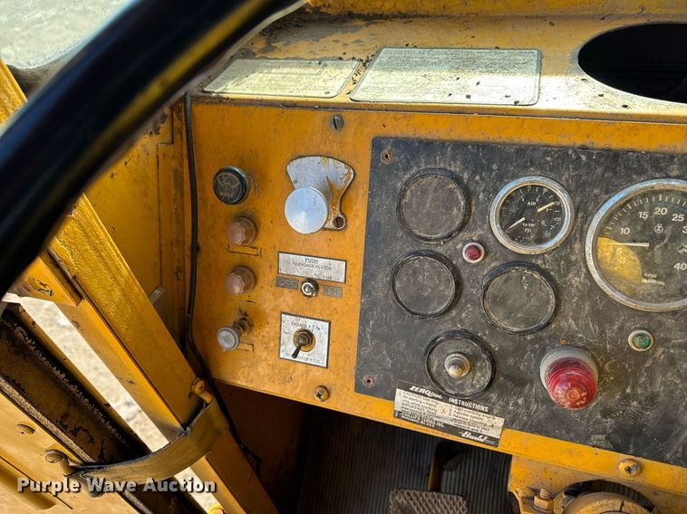 image for item DT0582 1990 Little Giant LG4866 crane