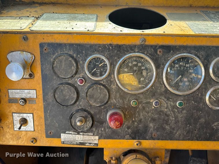 image for item DT0582 1990 Little Giant LG4866 crane