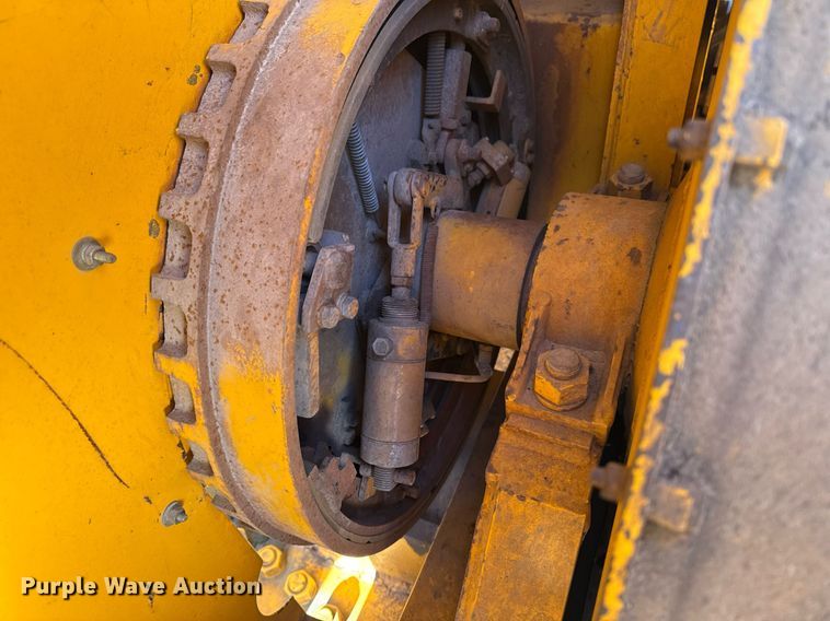 image for item DT0582 1990 Little Giant LG4866 crane