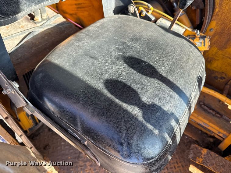 image for item DT0582 1990 Little Giant LG4866 crane