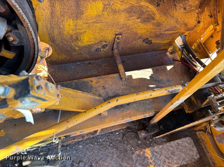 image for item DT0582 1990 Little Giant LG4866 crane