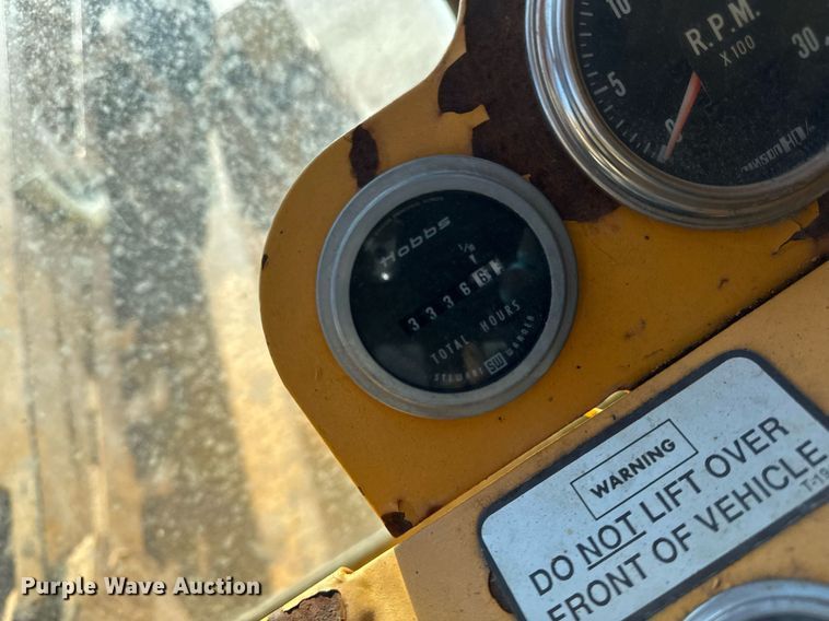 image for item DT0582 1990 Little Giant LG4866 crane