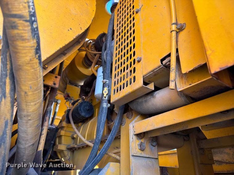 image for item DT0582 1990 Little Giant LG4866 crane