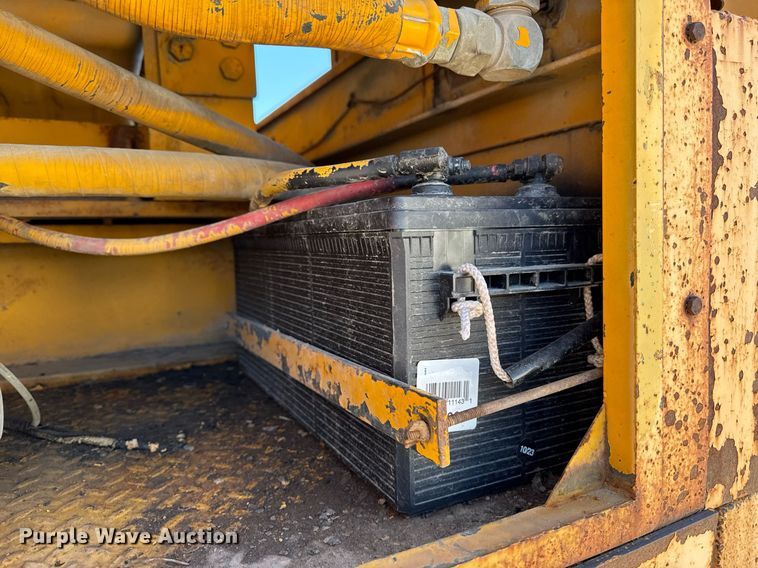 image for item DT0582 1990 Little Giant LG4866 crane