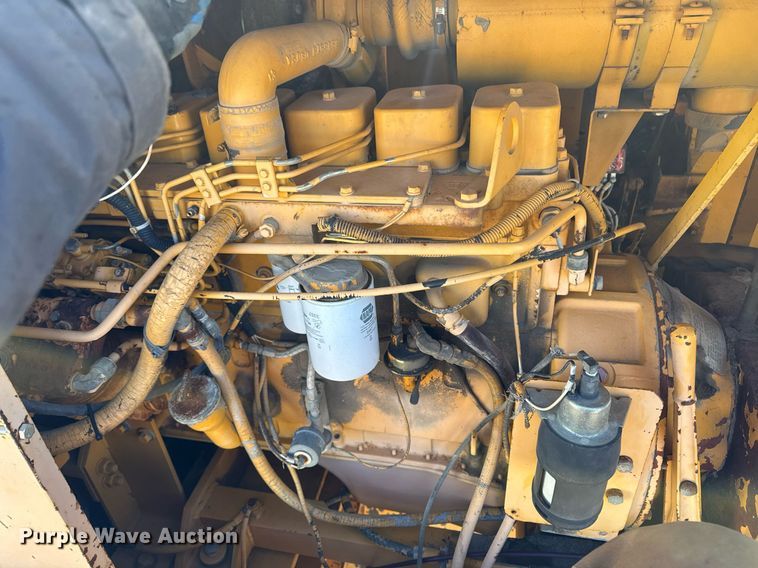 image for item DT0582 1990 Little Giant LG4866 crane