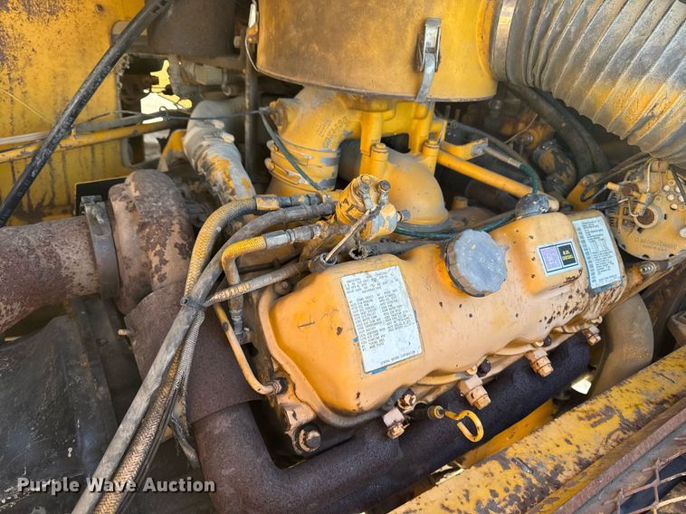 image for item DT0582 1990 Little Giant LG4866 crane