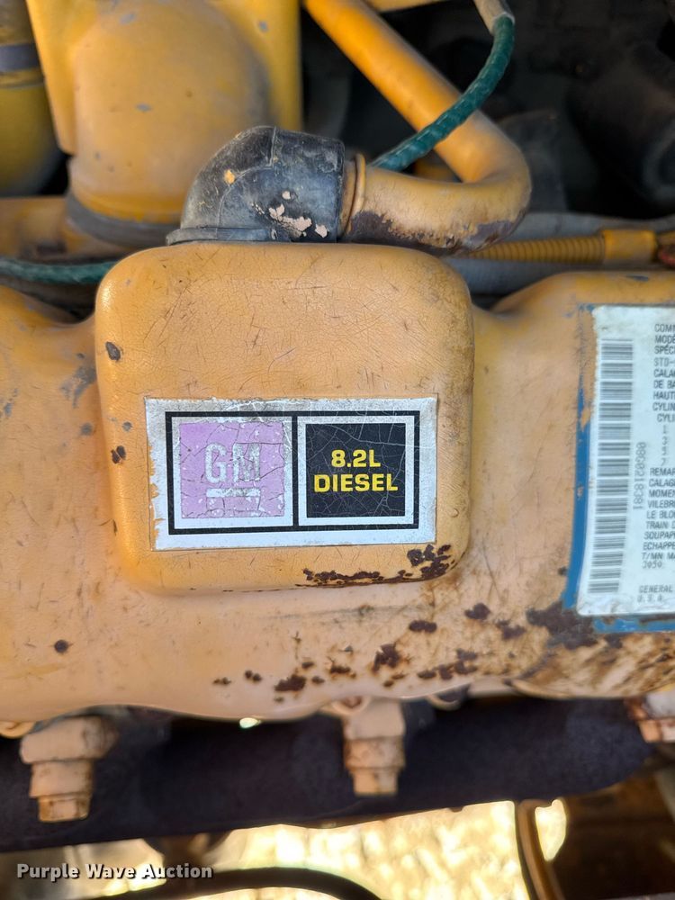 image for item DT0582 1990 Little Giant LG4866 crane