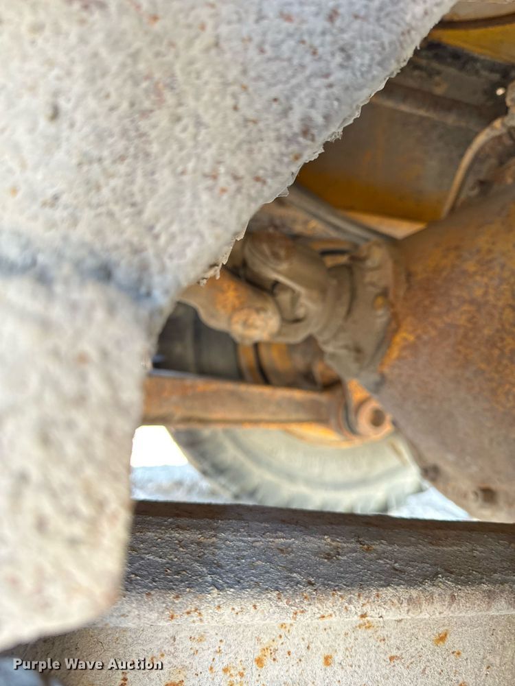 image for item DT0582 1990 Little Giant LG4866 crane