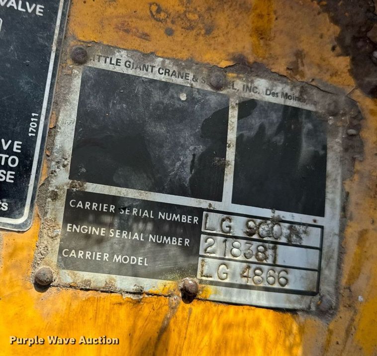 image for item DT0582 1990 Little Giant LG4866 crane