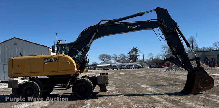 image for item DT0583 2009 John Deere 220D W wheeled excavator