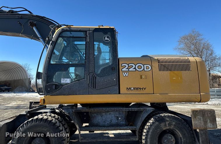 image for item DT0583 2009 John Deere 220D W wheeled excavator