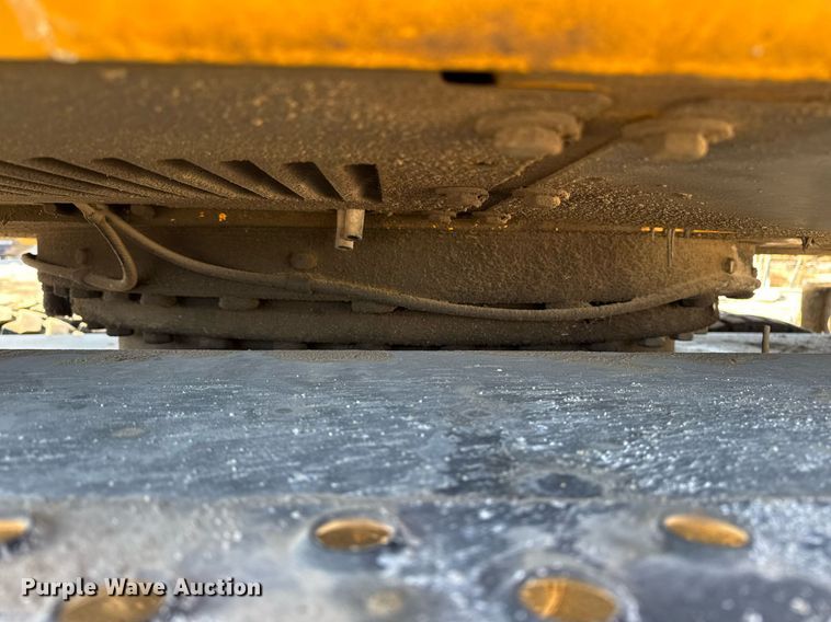 image for item DT0583 2009 John Deere 220D W wheeled excavator