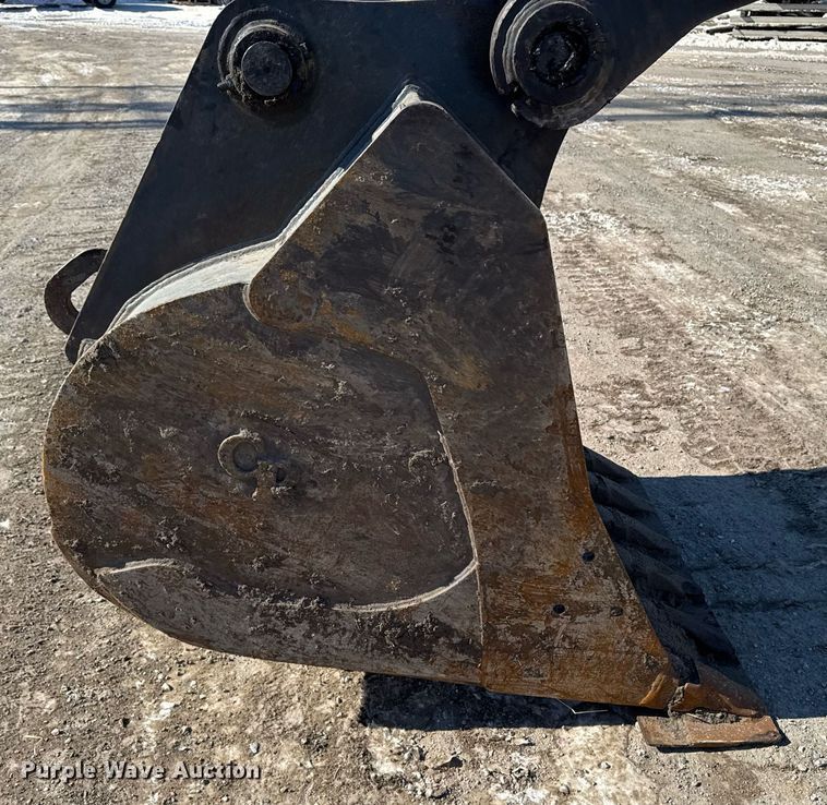 image for item DT0583 2009 John Deere 220D W wheeled excavator