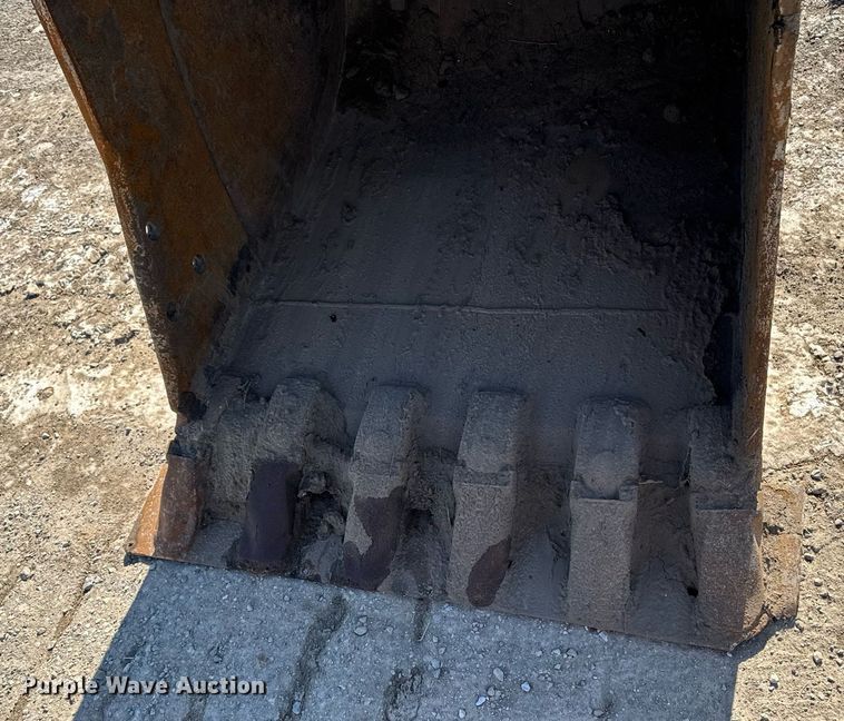 image for item DT0583 2009 John Deere 220D W wheeled excavator