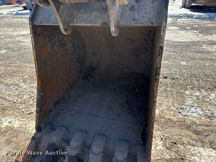 image for item DT0583 2009 John Deere 220D W wheeled excavator