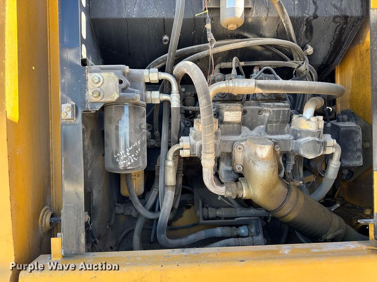 image for item DT0583 2009 John Deere 220D W wheeled excavator