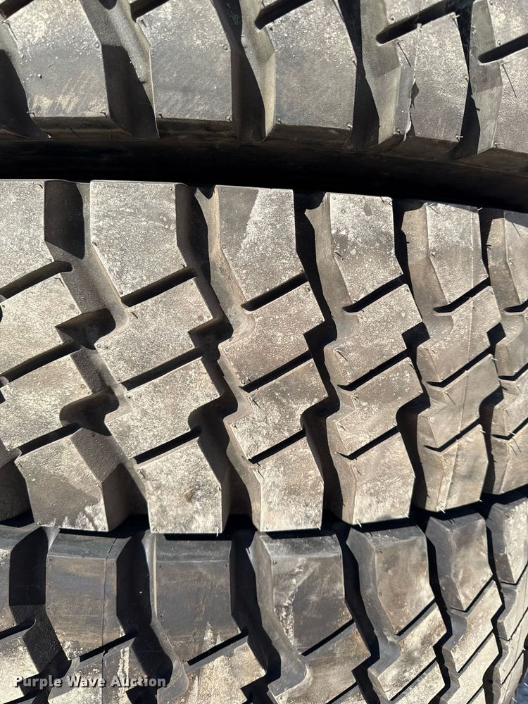 image for item DT0583 2009 John Deere 220D W wheeled excavator