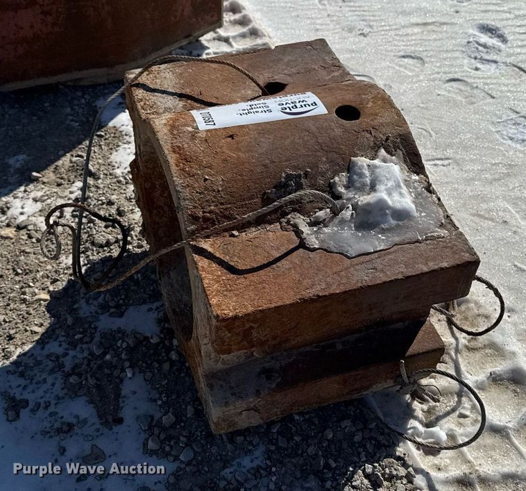 image for item DT0587 H piling driver