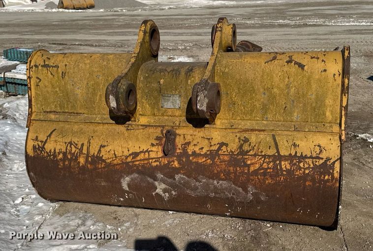 image for item DT0591 Caterpillar 132-5057.00 excavator bucket