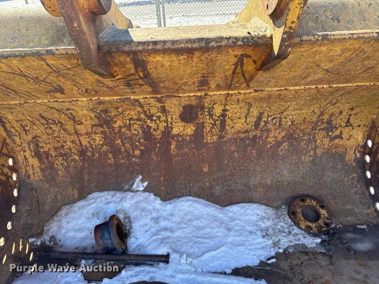 image for item DT0591 Caterpillar 132-5057.00 excavator bucket