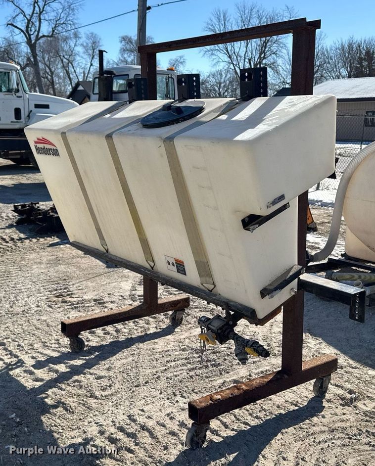 image for item DT0592 Henderson tailgate brine tank