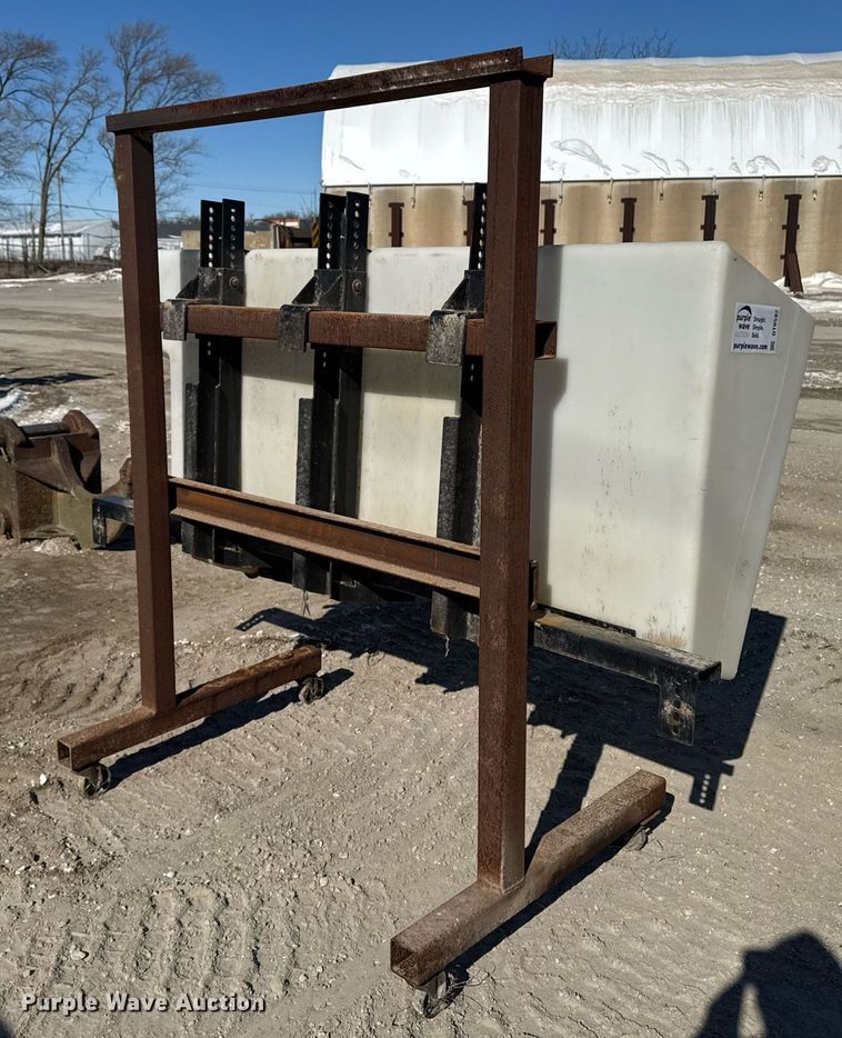 image for item DT0592 Henderson tailgate brine tank