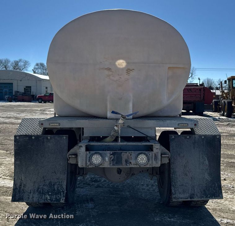 image for item DT0598 1992 Chevrolet Kodiak flatbed truck